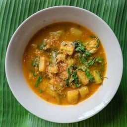 แกงตูนใส่ปลานิล