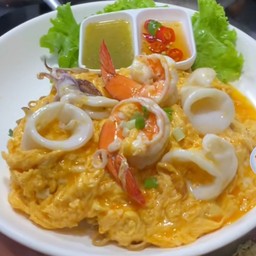 ข้าวราดไข่ข้นทะเล