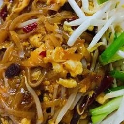 ผัดหมี่โคราช Stir fried Korat noodle 🌶️