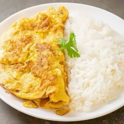 ข้าวไข่เจียว by kaokao club