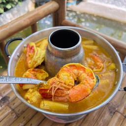 แกงส้มกุ้ง (พริกแกงใต้)