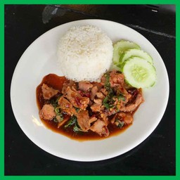 ข้าว กะเพราเนื้อ (ชิ้น)