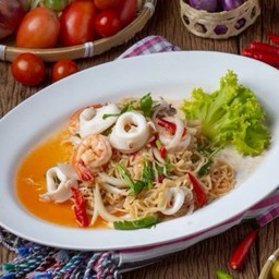 ยำมาม่าทะเล