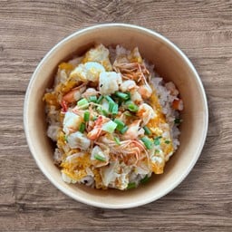 ข้าวไข่ขยี้กุ้งสับ