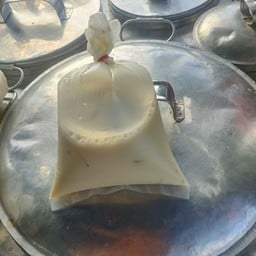 นมสดทรงเครื่อง