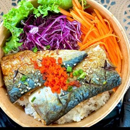 ข้าวหน้าปลาซาบะ