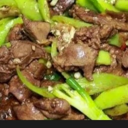 ข้าวพริกอ่อนเครื่อในไก่