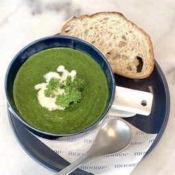 Spinach soup