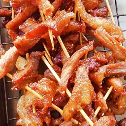 หมูทอดแดดเดียว( 2 ไม้ )