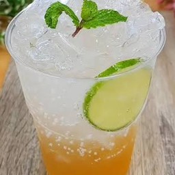 น้ำผึ้งมะนาว โซดา