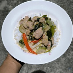 ขนมจีนแกงเขียวหวาน