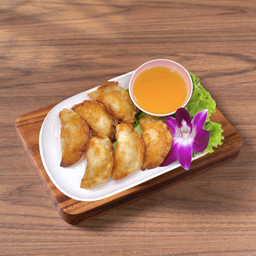 เกี๊ยวกุ้งกรอบ