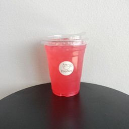 น้ำพั้นซ์แดงโซดา