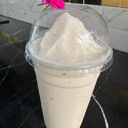 น้ำมะพร้าวนมสดปั่น