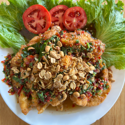 กับข้าว ปลาเนื้ออ่อนราดพริก