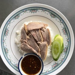 ข้าวหน้าเป็ดพะโล้