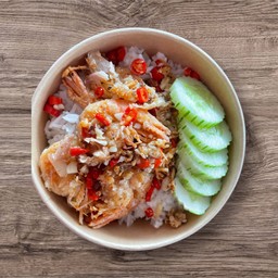 ข้าวกุ้งคั่วพริกเกลือ