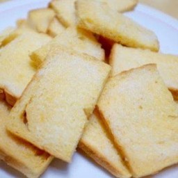 ขนมปังกรอบเนยสด