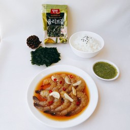 กุ้งคอมโบ