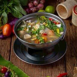 ต้มยำโป๊ะแตก