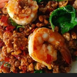 ข้าวกะเพราหมูสับ&กุ้ง