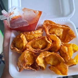 เกี๊ยวหมูเด้งๆ น้ำจิ้มรสแซ่บ