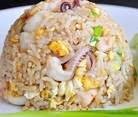 ข้าวผัดปลาหมึก