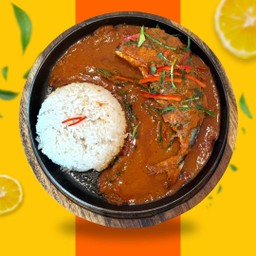 ข้าวฉู่ฉี่ปลาทูแม่กลอง