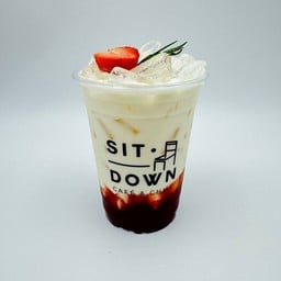 นมสดสตอเบอรี่