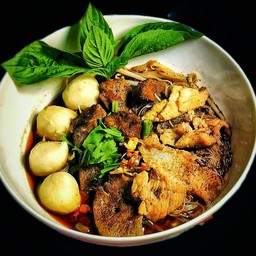 เกาเหลา-น้ำตก