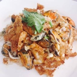 ผัดไทย-หอยทอด พิมลราชา