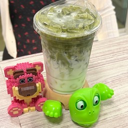 มัทฉะนมสด