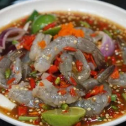 ยำนัวกุ้งสด