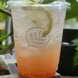 พีช โซดา