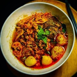 ก๋วยเตี๋ยวหมู-ต้มยำ