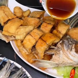 ปลากระพงทอดน้ำปลา