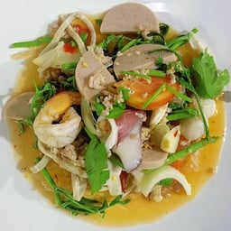 ยำมาม่ารวมมิตรทะเล