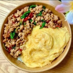 ข้าวกะเพราหมูสับ