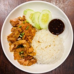 ข้าวไก่ย่างจิ้มแจ่ว