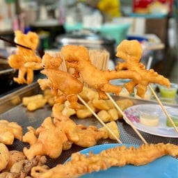 ปาท่องโก๋เตาถ่าน - โกเต็ง