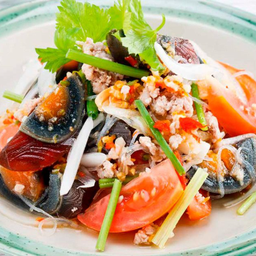 ยำไข่เยี่ยวม้า