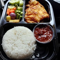 ชุดข้าว น้ำพริกปลาร้า ผักรวม+ไข่เจียวหมูสับ