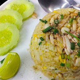 ข้าวผัดปู