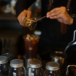 อเมริกาโน่น้ำผึ้ง