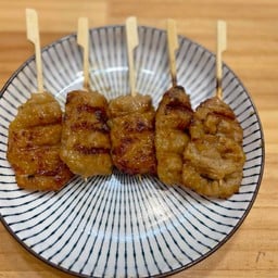 หมูปิ้งนมสด 5 ไม้