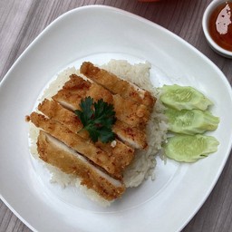 L ข้าวมันไก่ทอดกรอบ