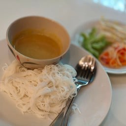 ขนมจีนราดน้ำยา