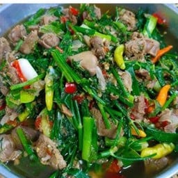 แกงอ่อมไก่