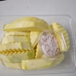 มะม่วงแก้วขมิ้นปอกเปลือก+พริกเกลือ