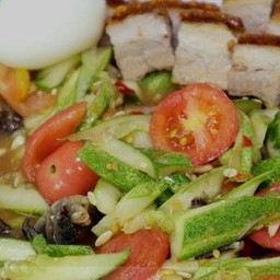 ตำแตงปูปลาร้า.หมูกรอบ